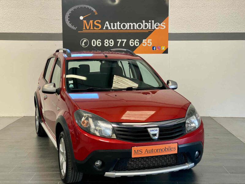 DACIA SANDERO 2011