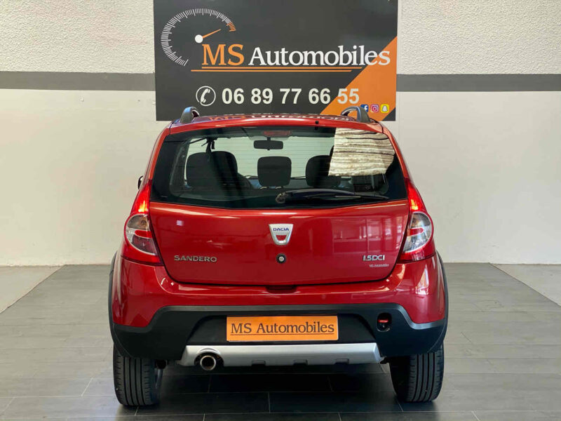 DACIA SANDERO 2011