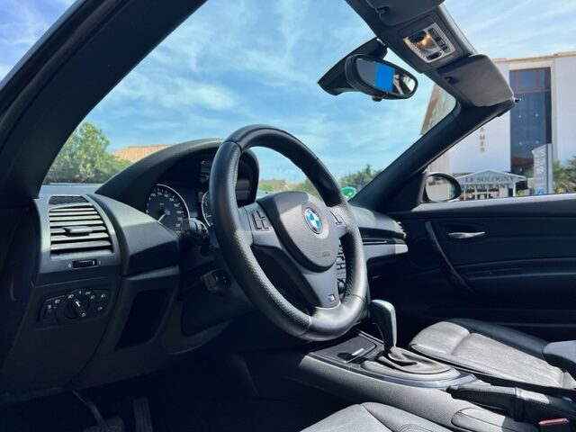 BMW SERIE 1 118I 143CH BVA CABRIOLET 2009