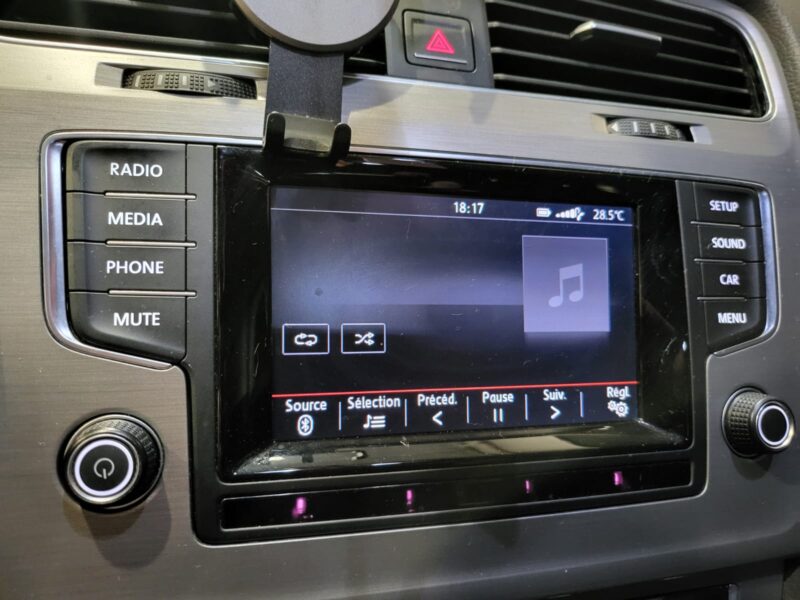 VOLKSWAGEN GOLF VII 1.6 TDI 105cv Kit Décoratifs GTI // RADAR-AV-AR/BLUETOOTH/PHARES LEDS