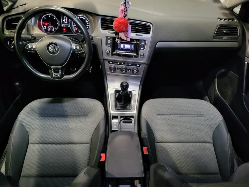 VOLKSWAGEN GOLF VII 1.6 TDI 105cv Kit Décoratifs GTI // RADAR-AV-AR/BLUETOOTH/PHARES LEDS