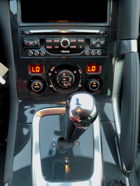 PEUGEOT 3008 Monospace 2013