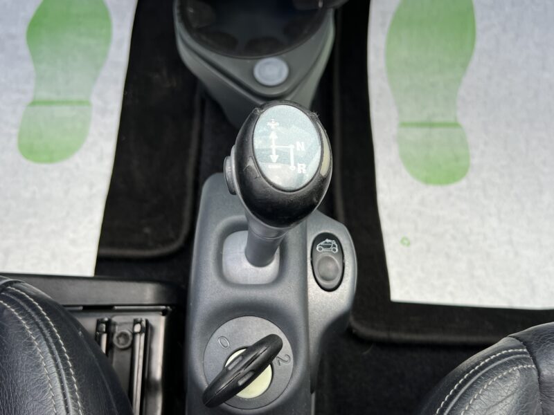 SMART FORTWO CABRIOLET 0.6 55 Cv CABRIO / BOITE AUTOMATIQUE - Garantie 6 Mois