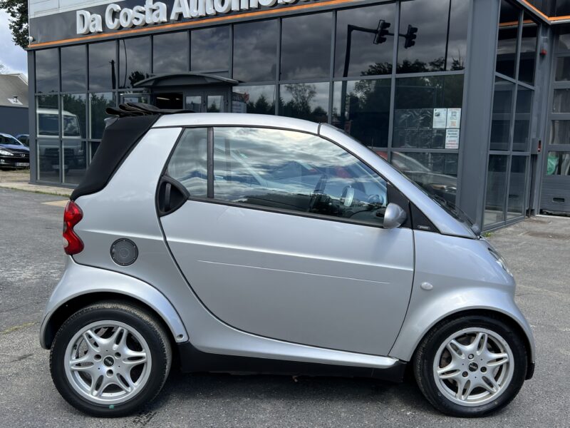 SMART FORTWO CABRIOLET 0.6 55 Cv CABRIO / BOITE AUTOMATIQUE - Garantie 6 Mois