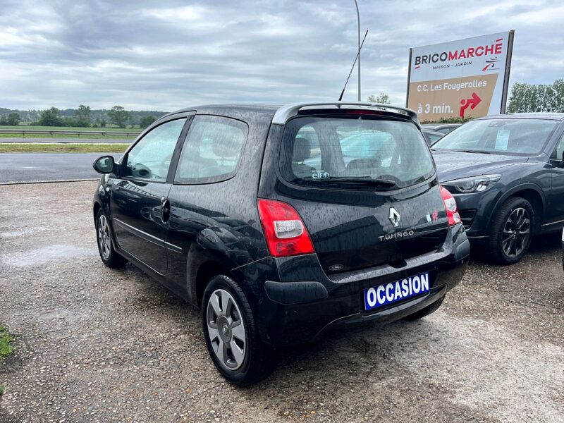 RENAULT TWINGO II 2008