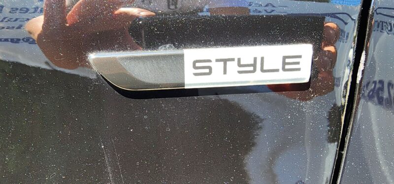 PEUGEOT 208 1.2 STYLE 82CH