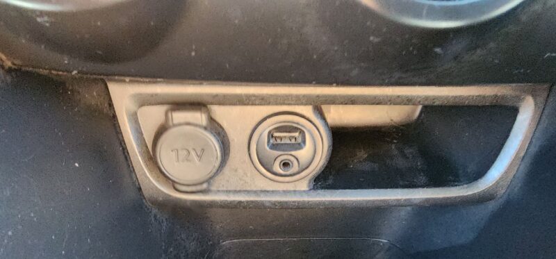 PEUGEOT 208 1.2 STYLE 82CH