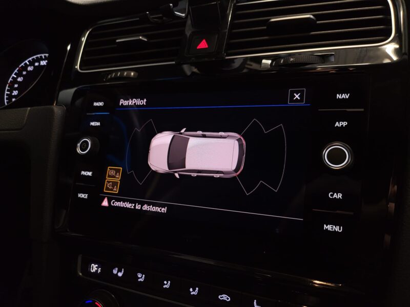 VOLKSWAGEN GOLF VII 1.0 TSI 115cv IQ.DRIVE PARK ASSIST / VOLANT CHAUFFANT