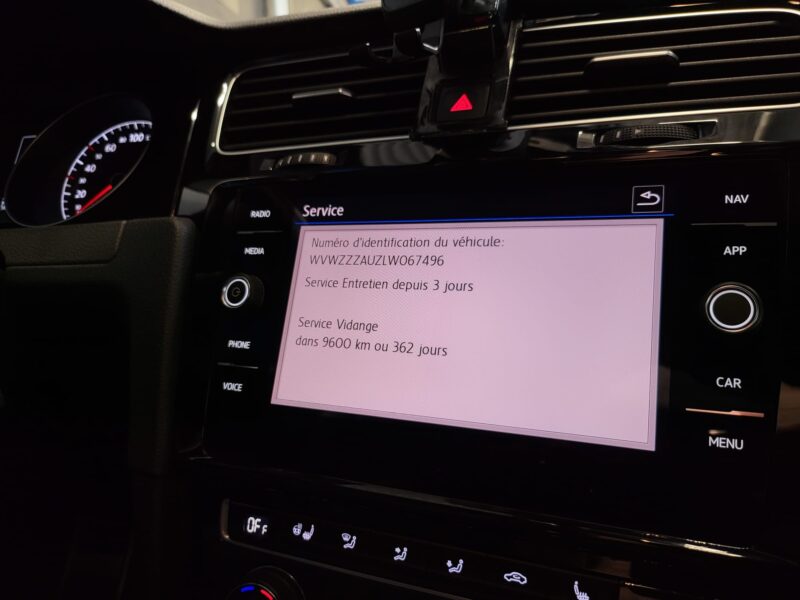 VOLKSWAGEN GOLF VII 1.0 TSI 115cv IQ.DRIVE PARK ASSIST / VOLANT CHAUFFANT