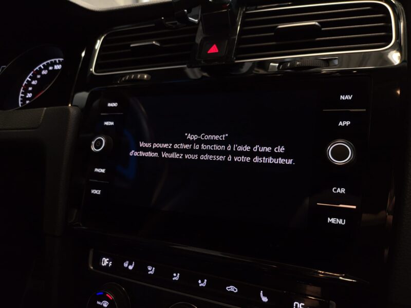 VOLKSWAGEN GOLF VII 1.0 TSI 115cv IQ.DRIVE PARK ASSIST / VOLANT CHAUFFANT