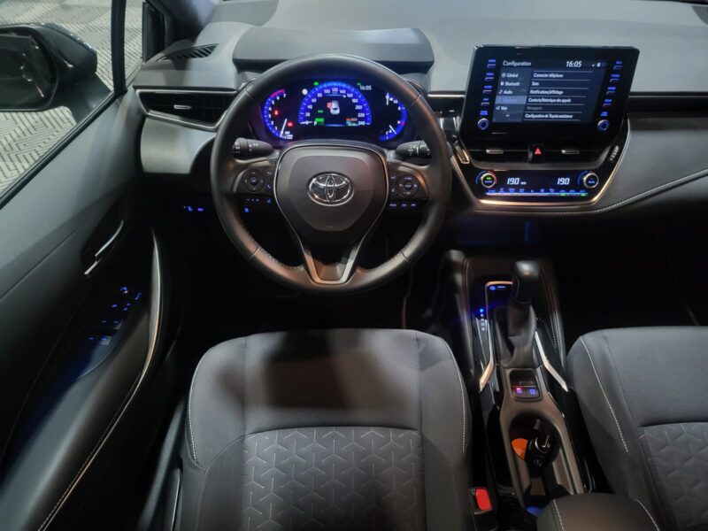 TOYOTA COROLLA 122H 1.8 VVT-I 99cv Design CVT // GPS/TOIT OUVRANT/CAMERA DE RECUL