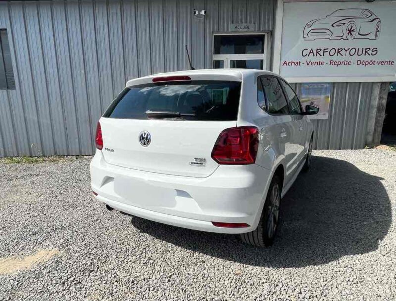 VOLKSWAGEN POLO V 2014