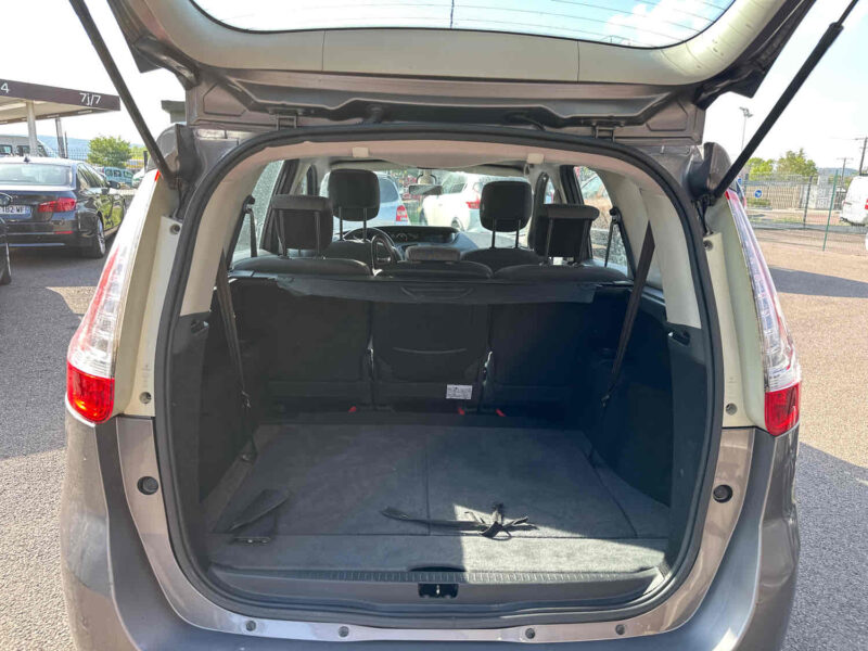 RENAULT GRAND SCÉNIC III 2013