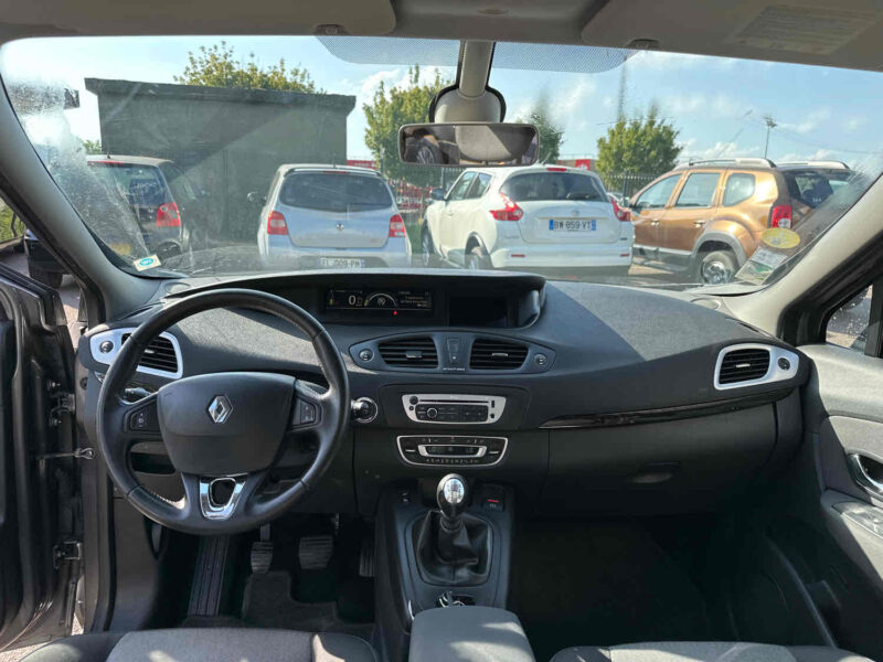 RENAULT GRAND SCÉNIC III 2013