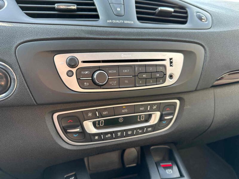 RENAULT GRAND SCÉNIC III 2013