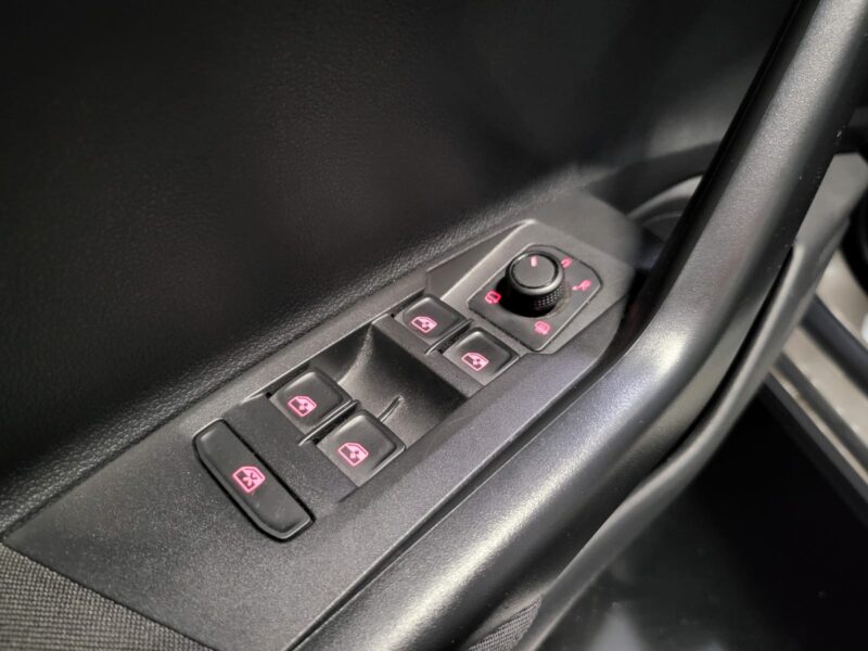 VOLKSWAGEN POLO VI 1.0 TSI 95cv IQ.DRIVE FULL ENTRETIEN