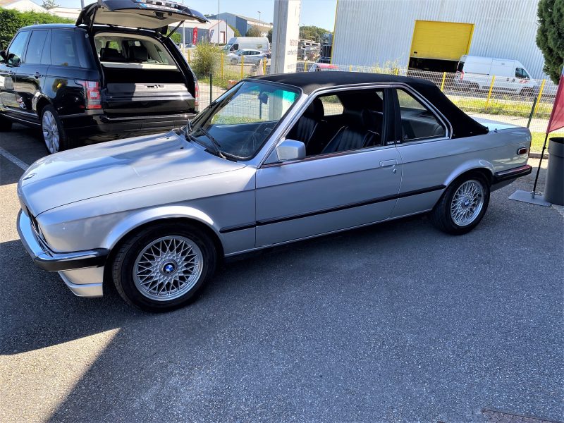 B.M.W. SERIE 3 E30 320i  BAUR  1984