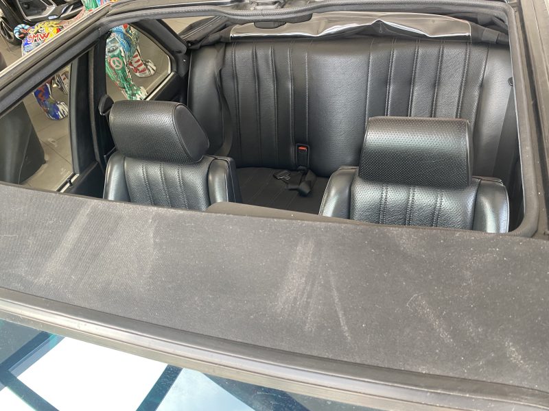 B.M.W. SERIE 3 E30 320i  BAUR  1984