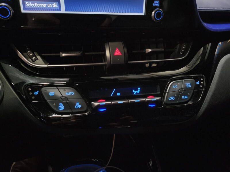 TOYOTA CH-R 184H 2.0 VVT-i 153cv Graphic CVT // SIEGES CHAUFFANTS/CAMERA DE RECUL/DETECTION ANGLES M