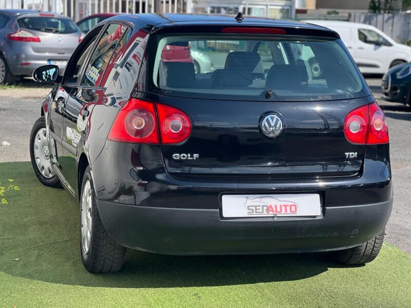 VOLKSWAGEN GOLF V 2006
