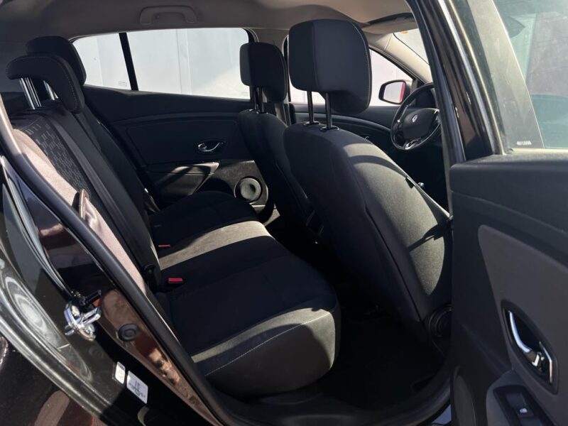 RENAULT MEGANE III 2013