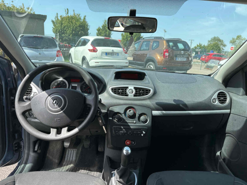 RENAULT CLIO III Grandtour 2010