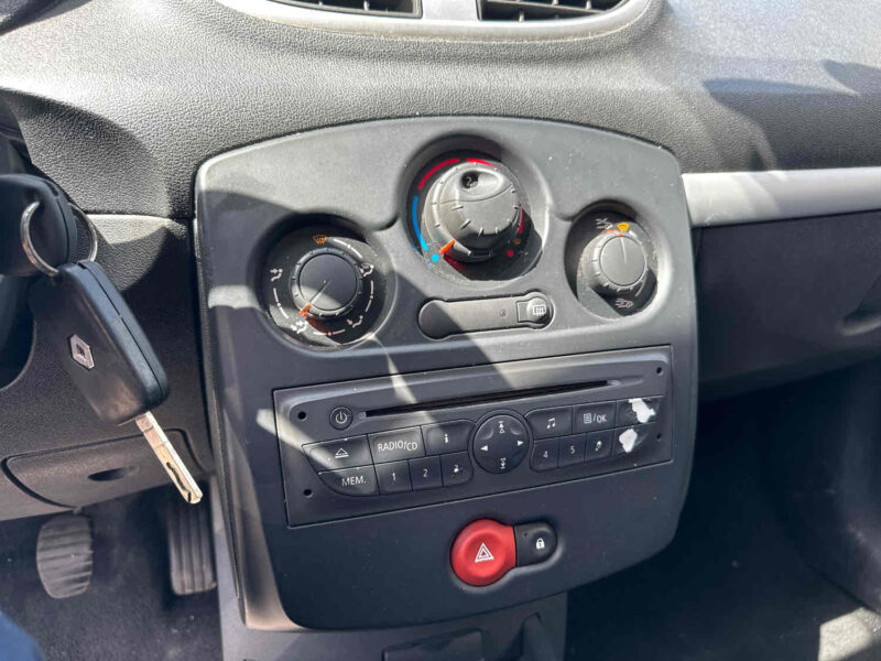 RENAULT CLIO III Grandtour 2010