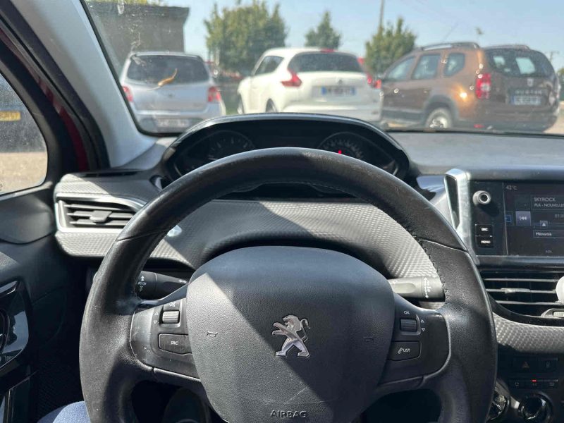 PEUGEOT 208 I 2016