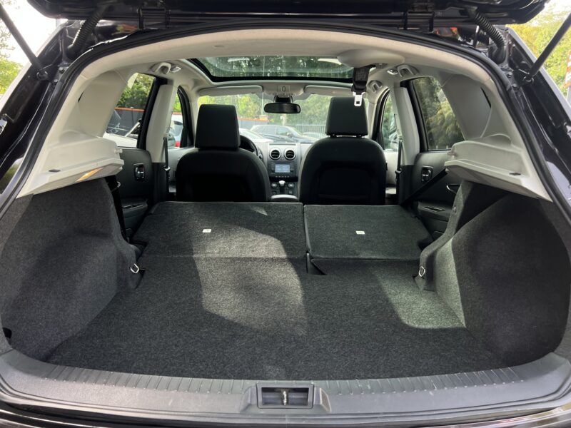 NISSAN QASHQAI CONNECT EDITION 1.6 115 Cv 1ERE MAIN TOIT PANORAMIQUE GPS CAMERA - Garantie1an