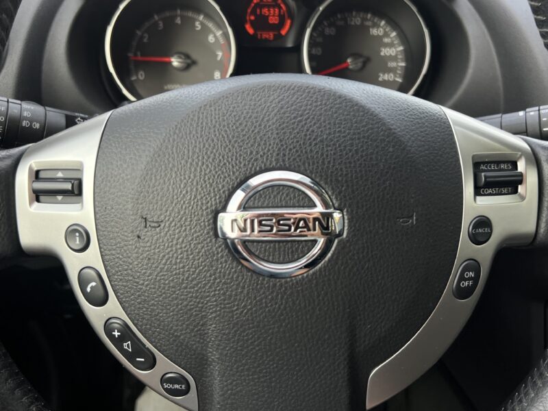 NISSAN QASHQAI CONNECT EDITION 1.6 115 Cv 1ERE MAIN TOIT PANORAMIQUE GPS CAMERA - Garantie1an