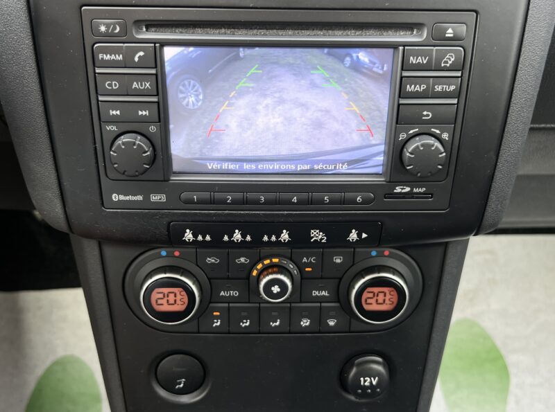 NISSAN QASHQAI CONNECT EDITION 1.6 115 Cv 1ERE MAIN TOIT PANORAMIQUE GPS CAMERA - Garantie1an