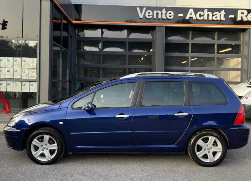 PEUGEOT 307 SW / BREAK 2.0 HDI 110 Cv 7 PLACES / 90 700 Kms TOIT PANORAMIQUE - Garantie1an
