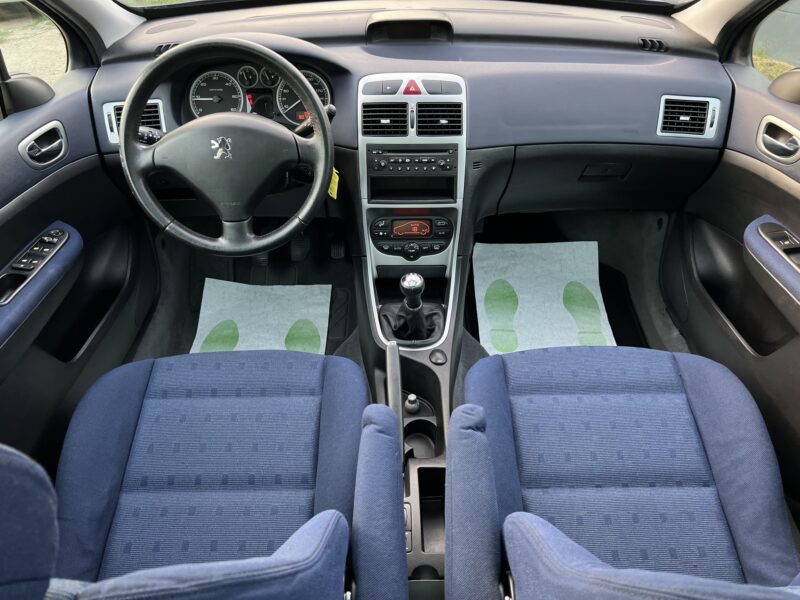 PEUGEOT 307 SW / BREAK 2.0 HDI 110 Cv 7 PLACES / 90 700 Kms TOIT PANORAMIQUE - Garantie1an