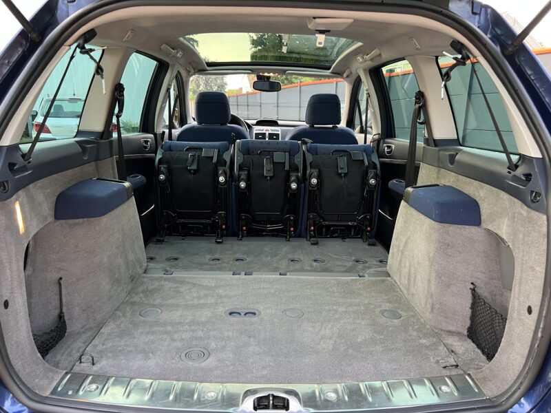 PEUGEOT 307 SW / BREAK 2.0 HDI 110 Cv 7 PLACES / 90 700 Kms TOIT PANORAMIQUE - Garantie1an