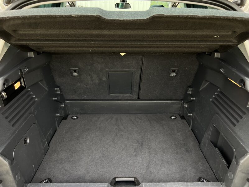 PEUGEOT 3008 FELINE 2.0 HDI 163 BOITE AUTO / CUIR GPS BLUETOOTH TOIT PANORAMIQUE - Garantie1an