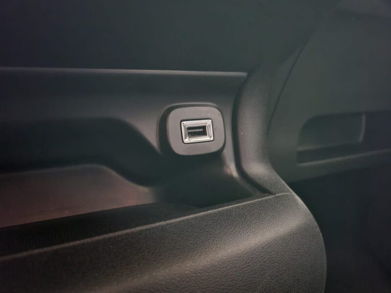 CITROËN C4 CACTUS 1.2 VTI 82CH FEEL / GPS+RETRO ELEC+BLUETOOTH