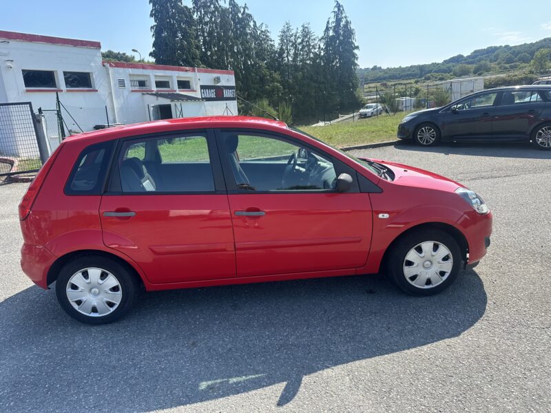 FORD FIESTA V 2007