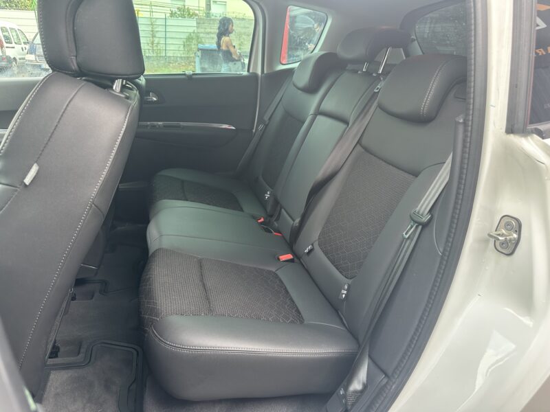 PEUGEOT 3008 EAT6 Allure MONOSPACE 