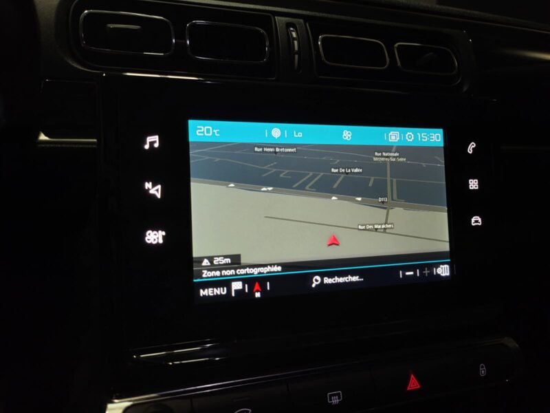 CITROEN C3 III 1.2 PureTech 82cv Shine 5p // APPLE CARPLAY/RADAR-AR/REGULATEUR-LIMITEUR DE VITESSE