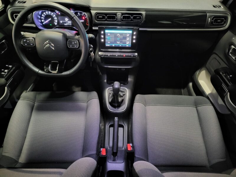 CITROEN C3 III 1.2 PureTech 82cv Shine 5p // APPLE CARPLAY/RADAR-AR/REGULATEUR-LIMITEUR DE VITESSE