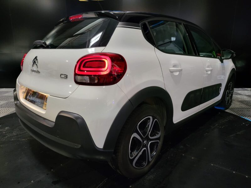 CITROEN C3 III 1.2 PureTech 82cv Shine 5p // APPLE CARPLAY/RADAR-AR/REGULATEUR-LIMITEUR DE VITESSE