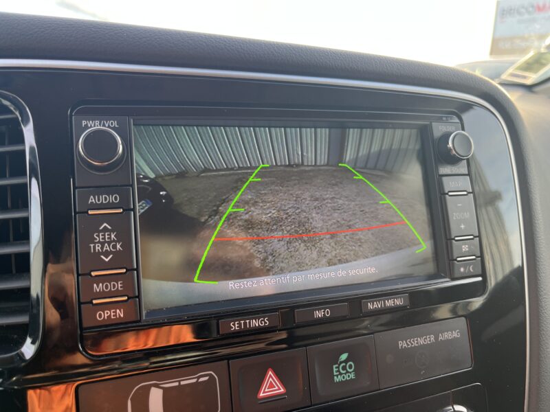 MITSUBISHI OUTLANDER III 2014