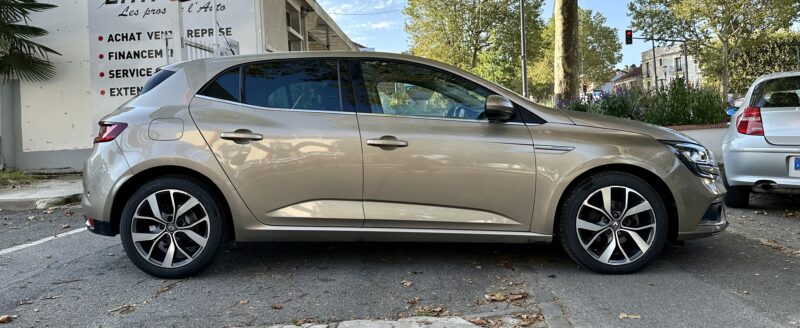 RENAULT MEGANE IV 2016