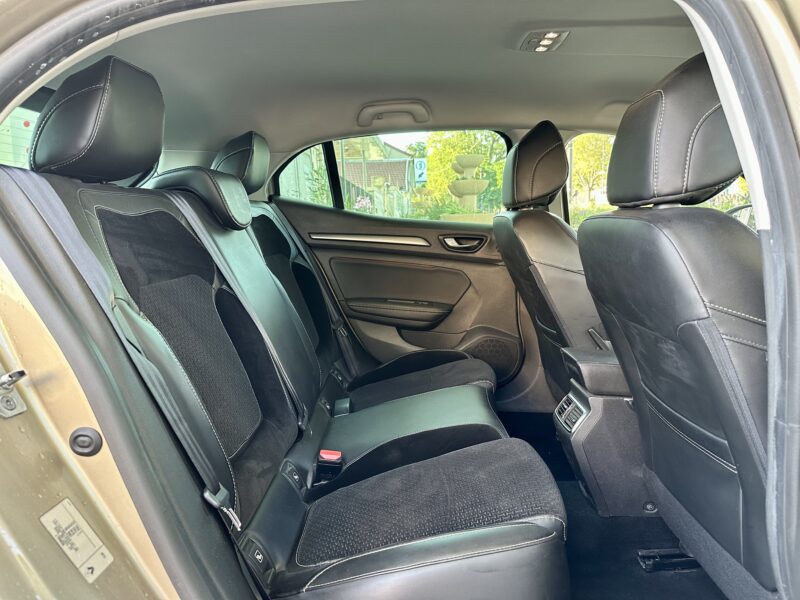 RENAULT MEGANE IV 2016