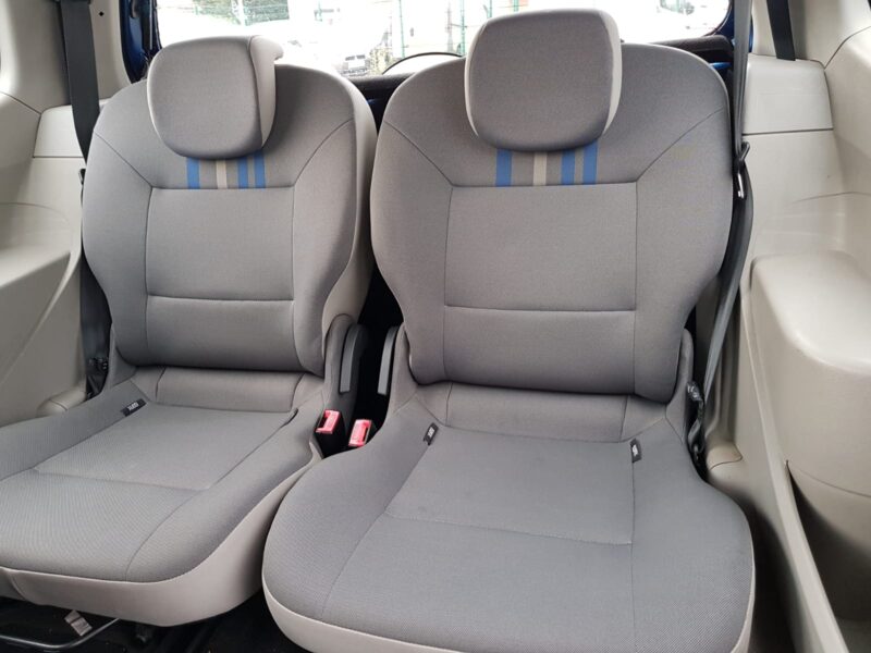 RENAULT TWINGO II 1.2i 60CV AUTHENTIQUE