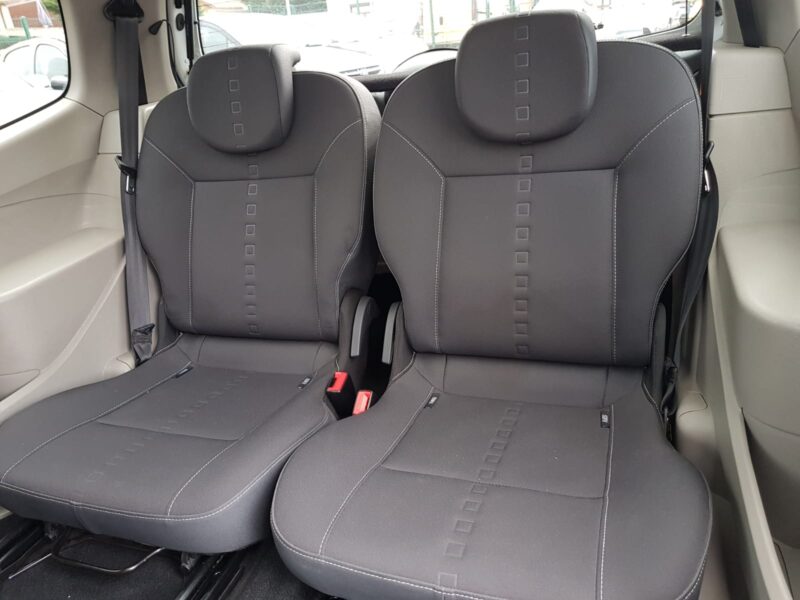 RENAULT TWINGO II 1.2i 75CV NIGHT&DAY