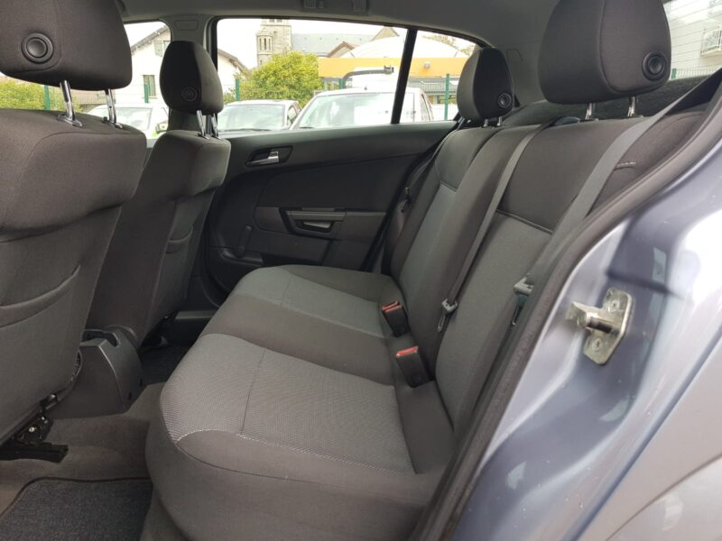 OPEL ASTRA H 1.6i 115CV COSMO