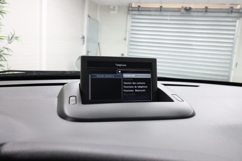 PEUGEOT 3008 1.6 BlueHDi 120ch 