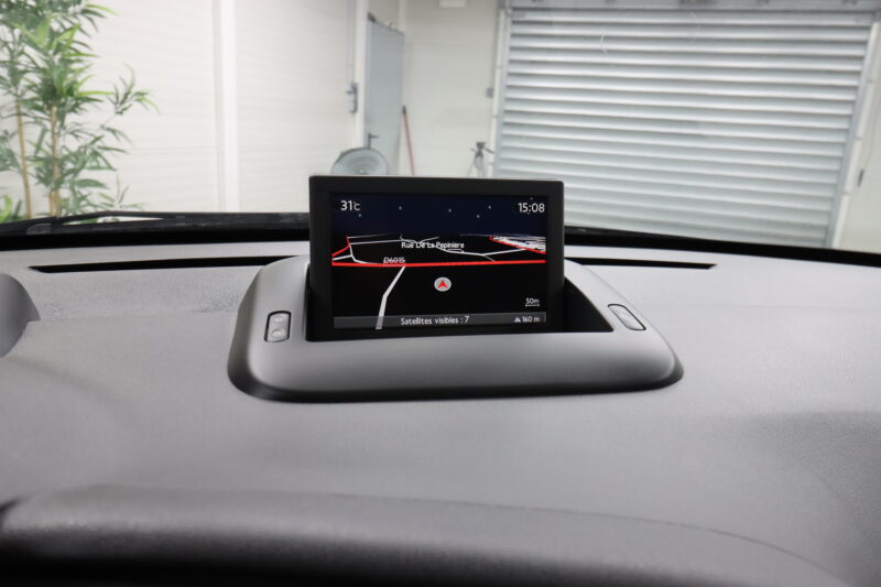 PEUGEOT 3008 1.6 BlueHDi 120ch 