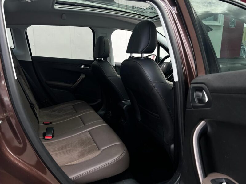 PEUGEOT 2008  2013